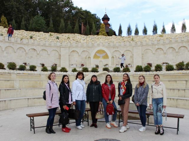 Зарваниця – маленький Рай на українській Землі